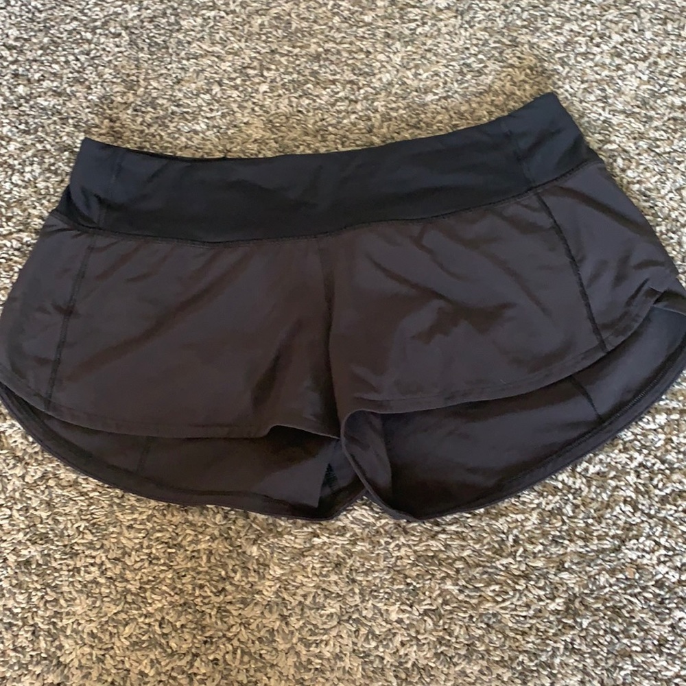 Lululemon speed up shorts. Size 6. Black